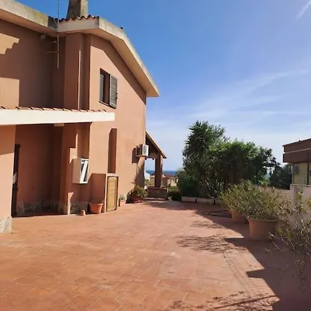 Apartment In Margine Rosso *