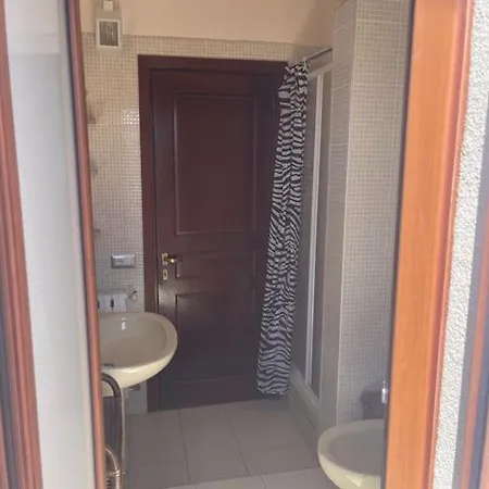 In Margine Rosso Apartment